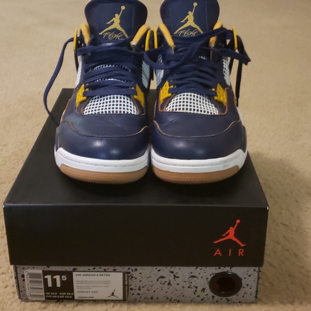 Jordan 4